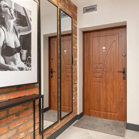 Sloneczny Z Klimatyzacja W Sercu Gdanska By Rent Like * Danzica