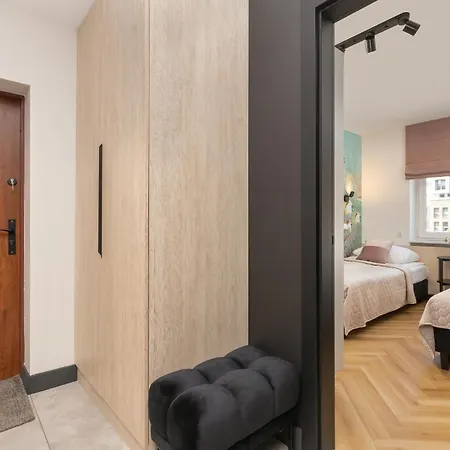 Sloneczny Z Klimatyzacja W Sercu Gdanska By Renters