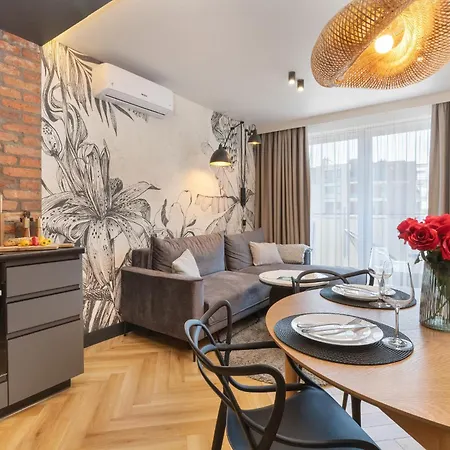 Sloneczny Z Klimatyzacja W Sercu Gdanska By Renters * Danzica